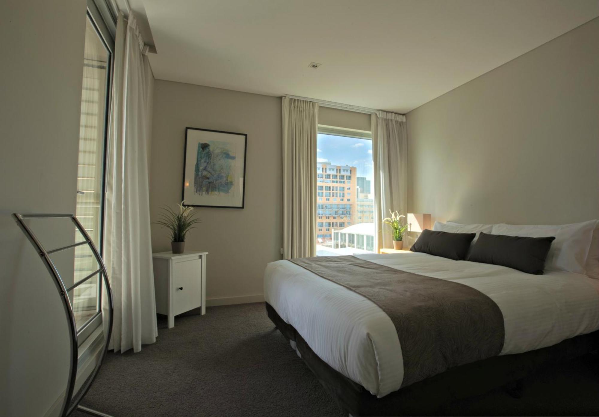 Adelaide Dress Circle Apartments - North Terrace المظهر الخارجي الصورة