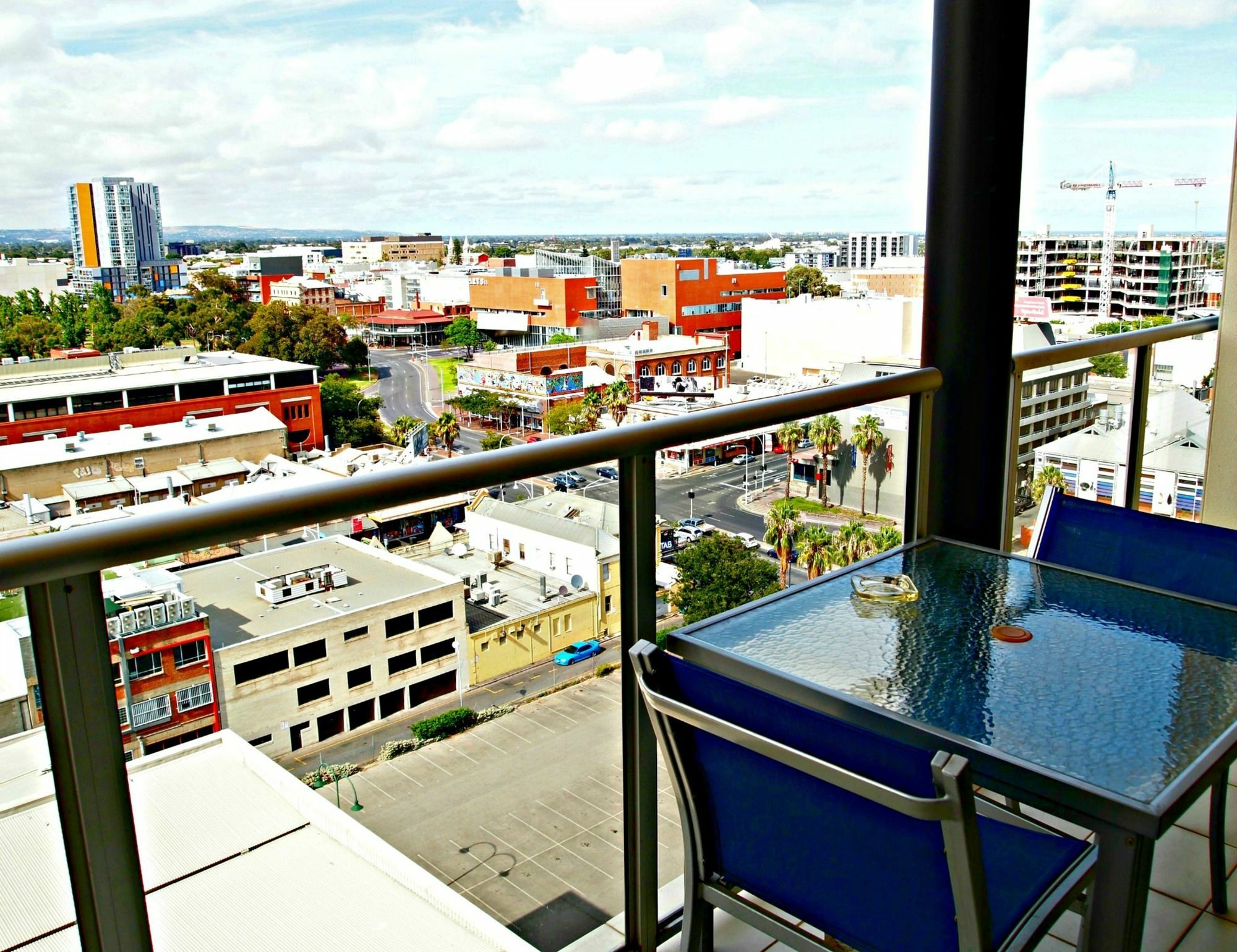 Adelaide Dress Circle Apartments - North Terrace المظهر الخارجي الصورة